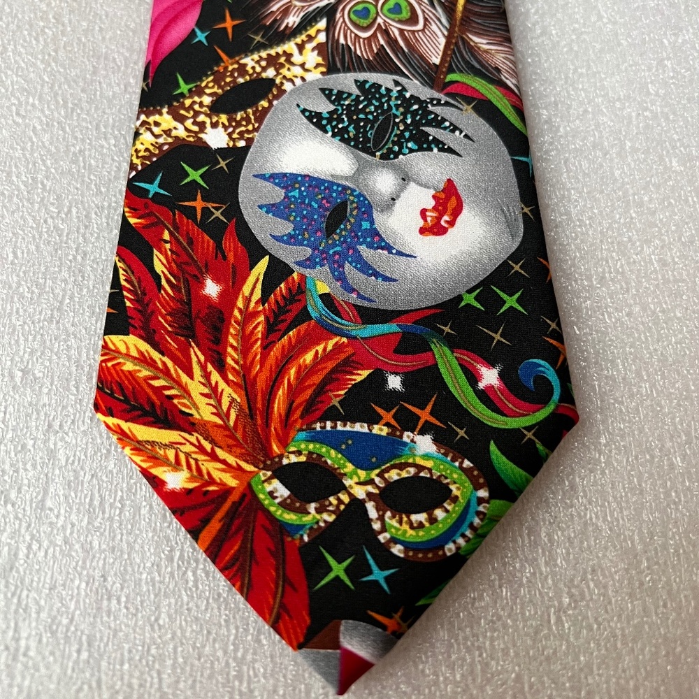 Mardi Gras Party Mens Tie